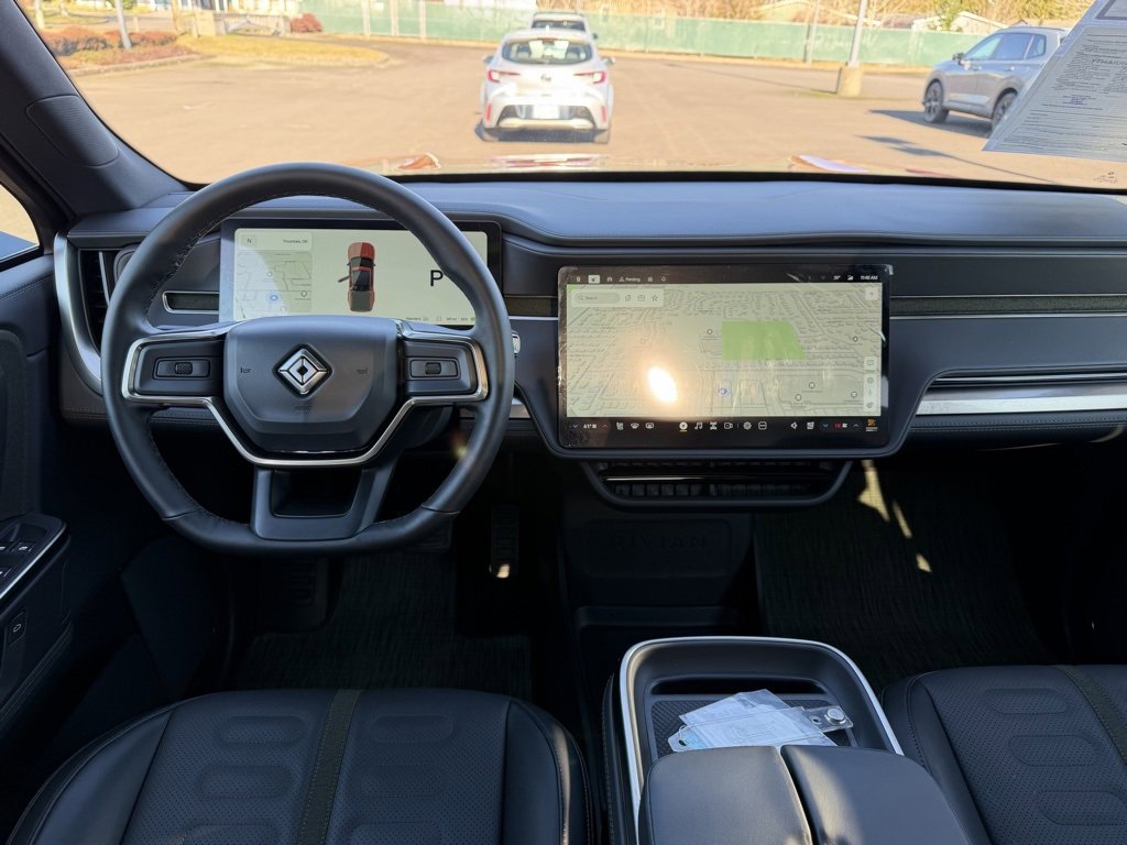 Used 2025 Rivian R1T Adventure image 34