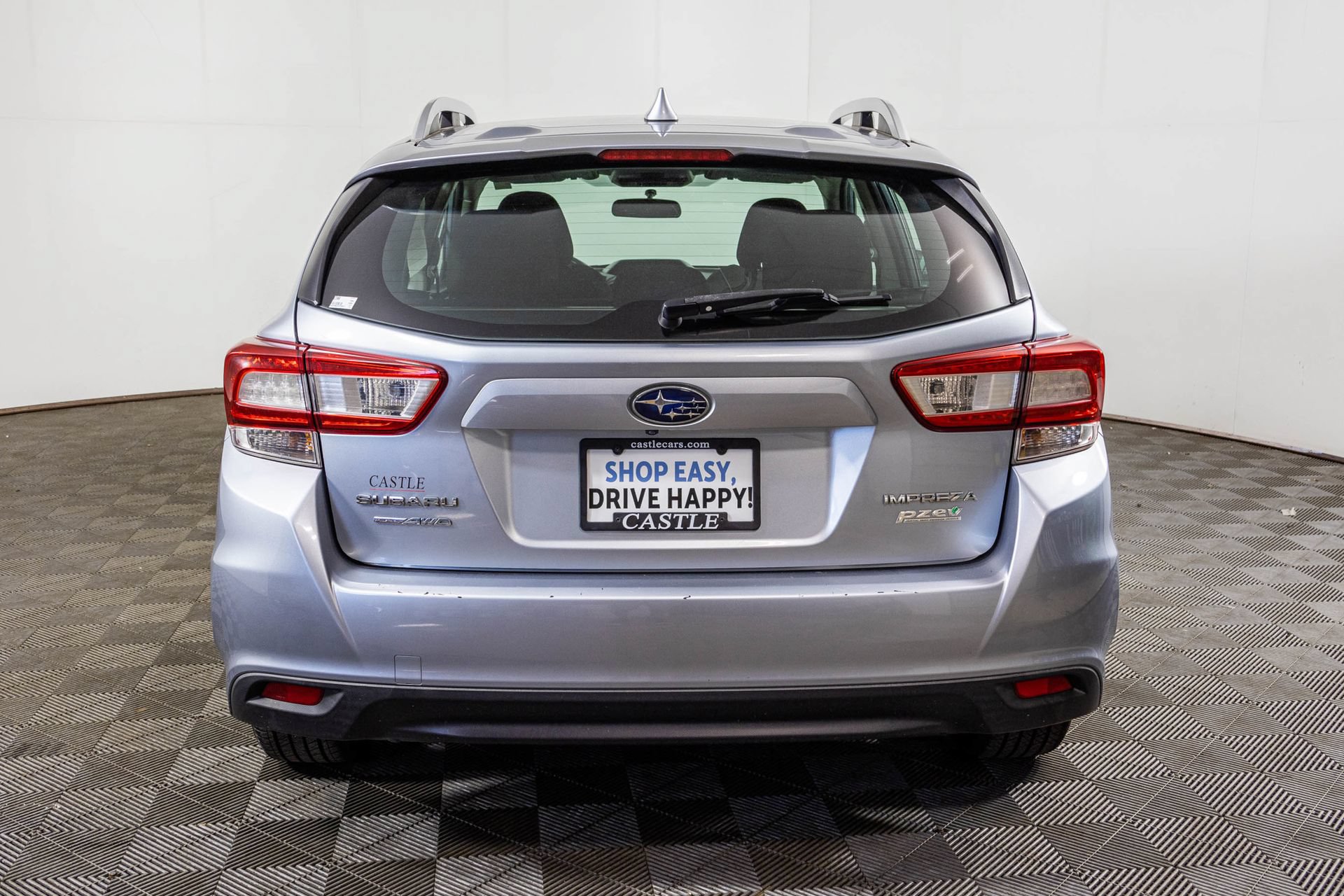 Used 2017 Subaru Impreza 2.0i Premium AWD/4WD image 16