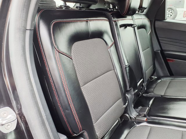 Certified 2024 Ford Escape ST-Line w/ Tech Pack #1 image 15