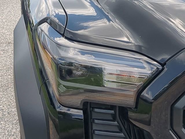 New 2025 Toyota Tacoma TRD Off-Road image 10