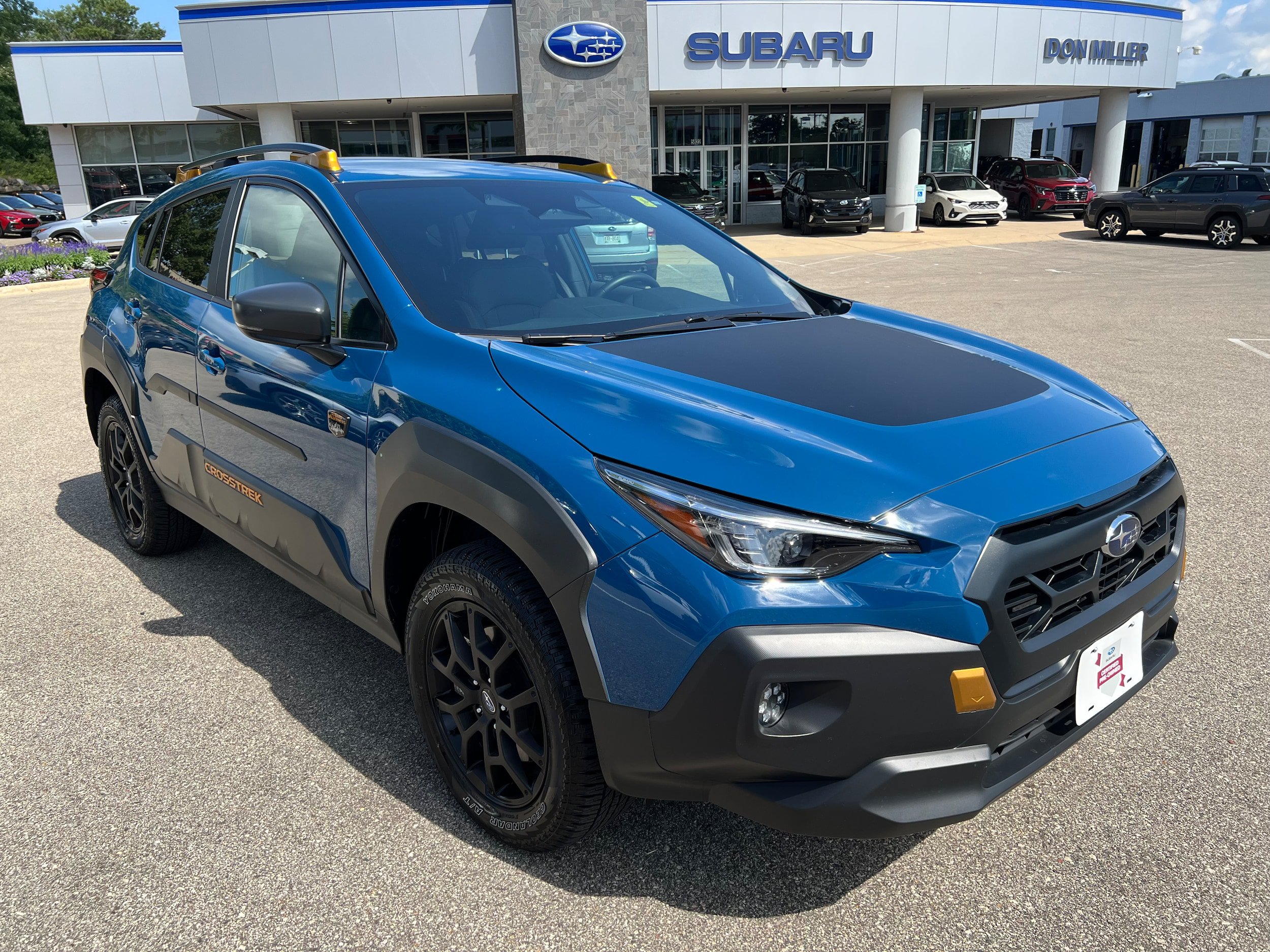 Certified 2025 Subaru Crosstrek 2.5i Wilderness AWD/4WD image 1