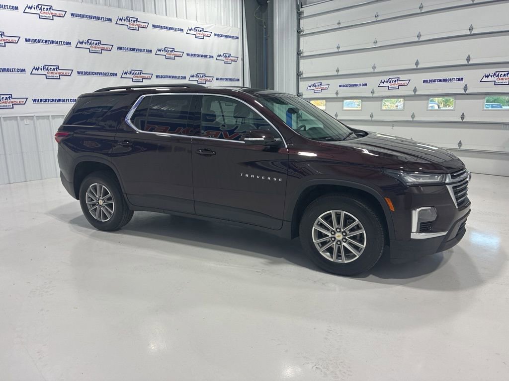 Used 2023 Chevrolet Traverse LT image 6