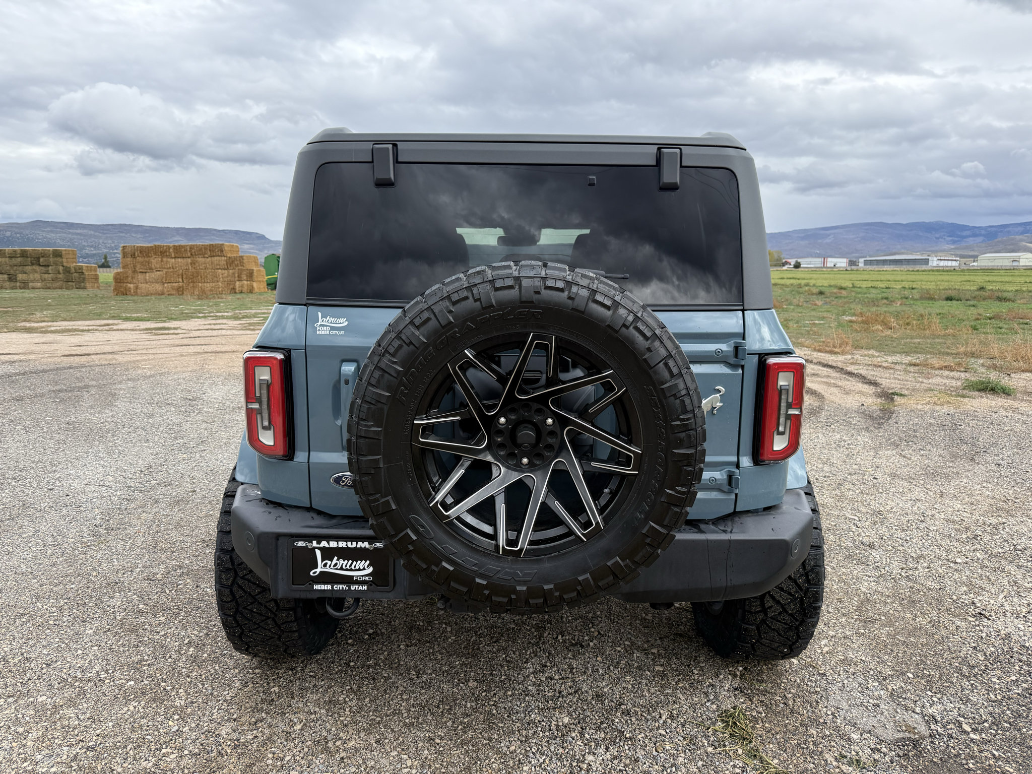 Used 2021 Ford Bronco Outer Banks AWD/4WD image 6