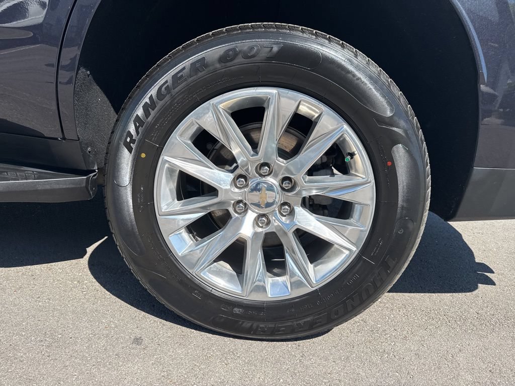 Used 2024 Chevrolet Tahoe Premier AWD/4WD image 36