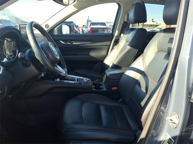 Used 2024 MAZDA CX-5 Carbon Edition image 13