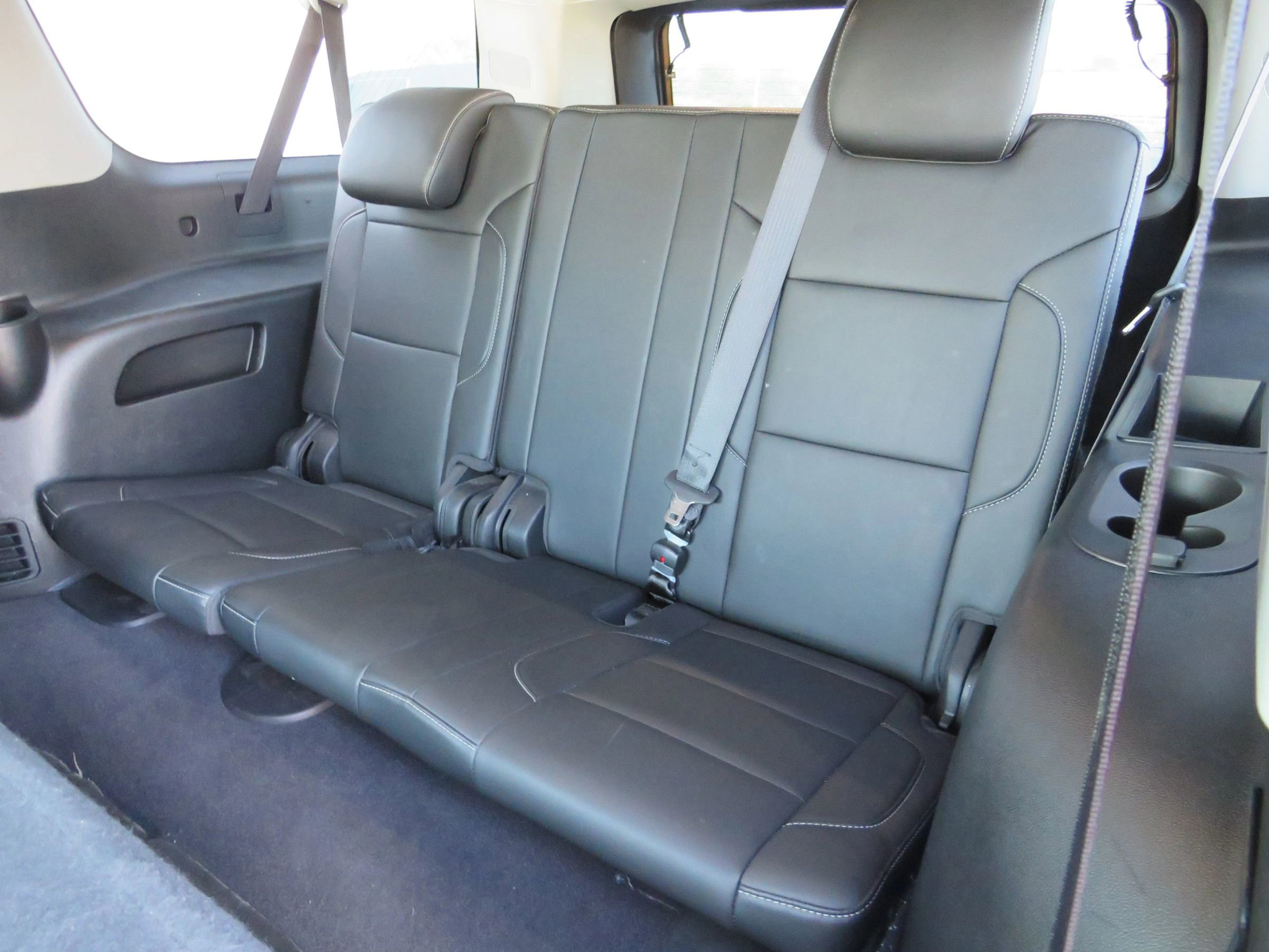 Used 2020 Chevrolet Suburban LT AWD/4WD image 44
