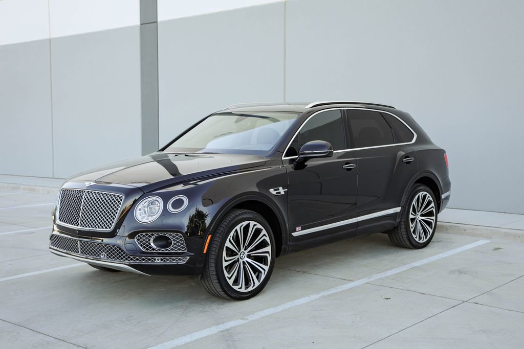 Used 2018 Bentley Bentayga image 4