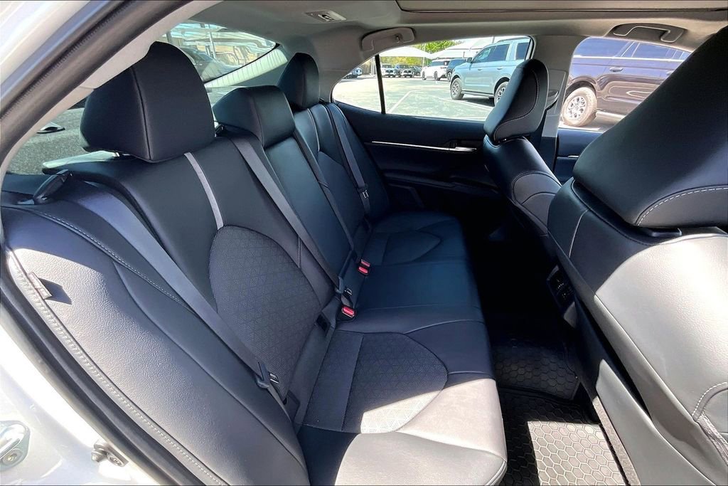 Used 2023 Toyota Camry XSE image 37