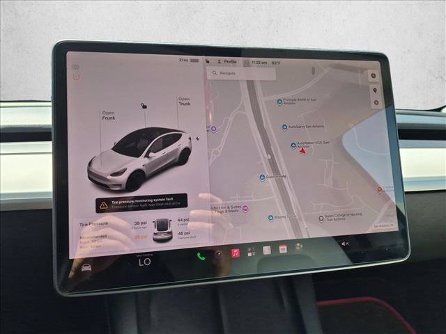 Used 2021 Tesla Model Y Long Range AWD/4WD image 15