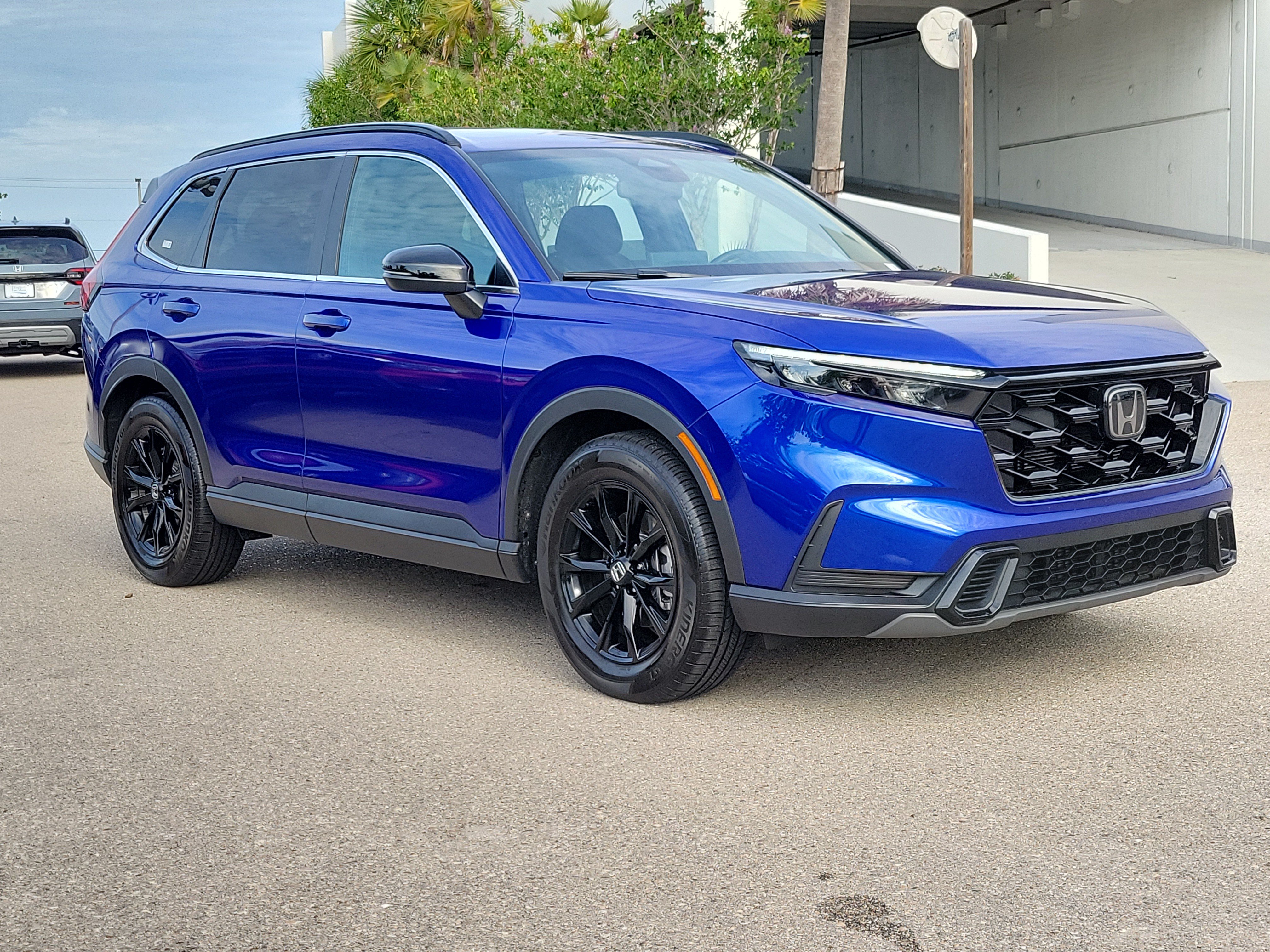 Used 2025 Honda CR-V Sport image 32