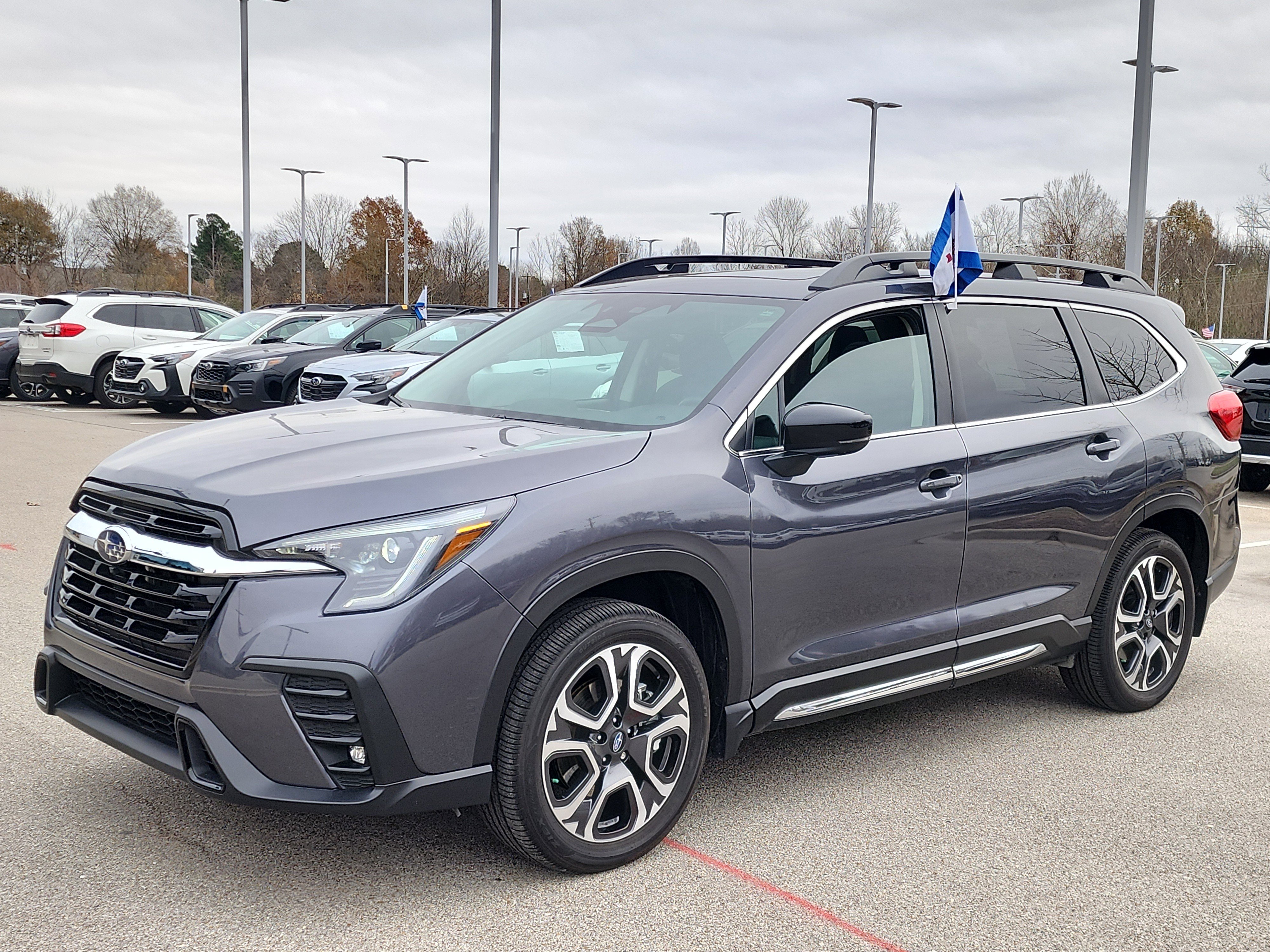 Certified 2025 Subaru Ascent Limited w/ Popular Package #1 image 7