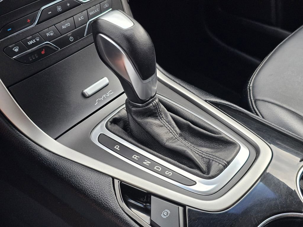 Used 2017 Ford Edge SEL w/ Equipment Group 201A image 36