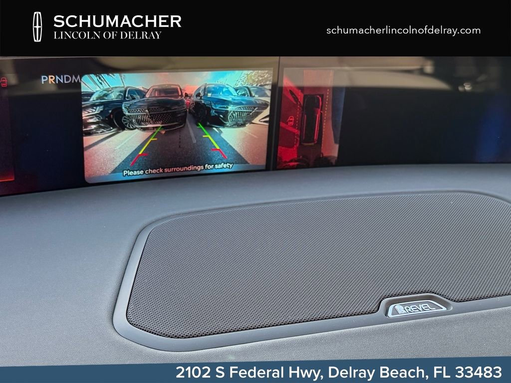 New 2026 Lincoln Navigator L Premier AWD/4WD image 17