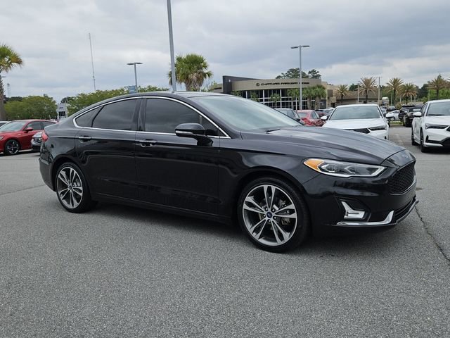 Used 2019 Ford Fusion Titanium AWD/4WD image 2