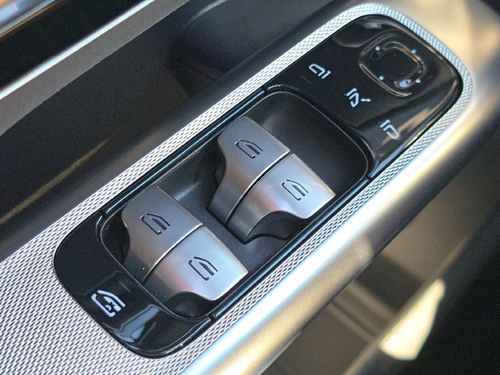 Certified 2026 Mercedes-Benz GLC 300 4MATIC image 28