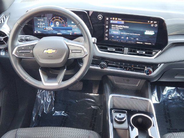 Used 2026 Chevrolet Equinox LT FWD image 27