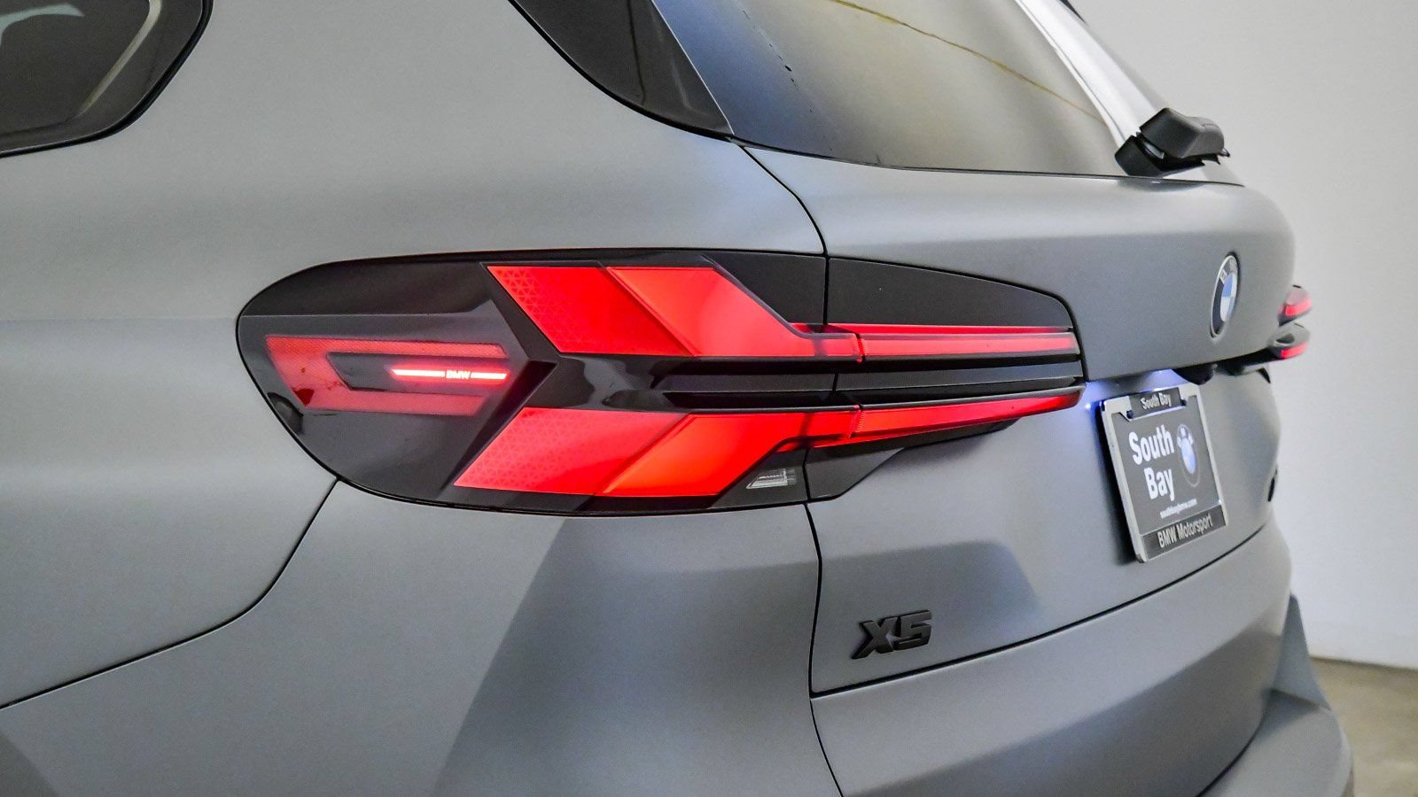 New 2026 BMW X5 M60i AWD/4WD image 15