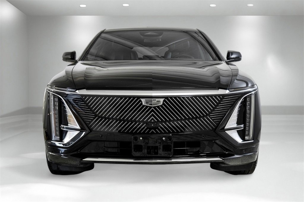 Used 2024 Cadillac Lyriq Luxury w/ LPO, Floor Liner Package image 7