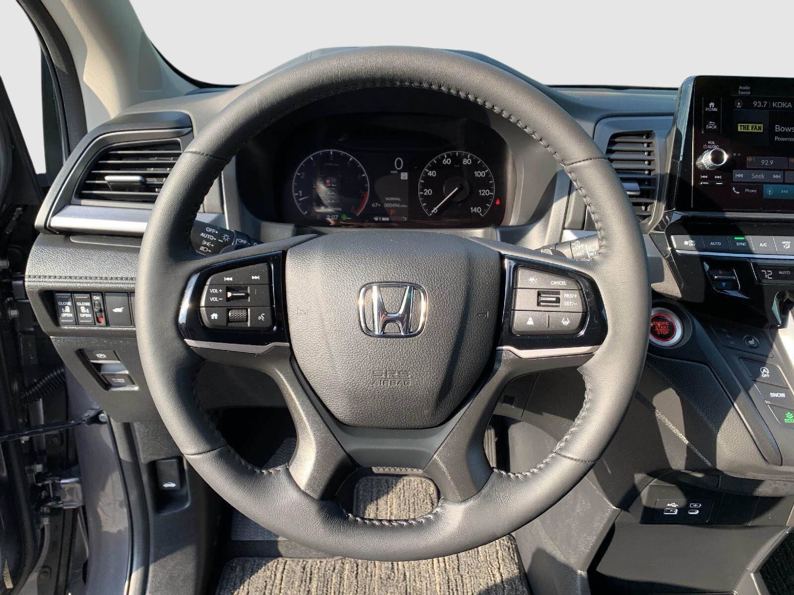 Certified 2026 Honda Odyssey EX-L image 14