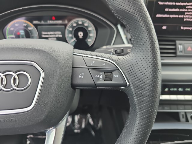 Used 2024 Audi Q5 e Premium Plus AWD/4WD image 21