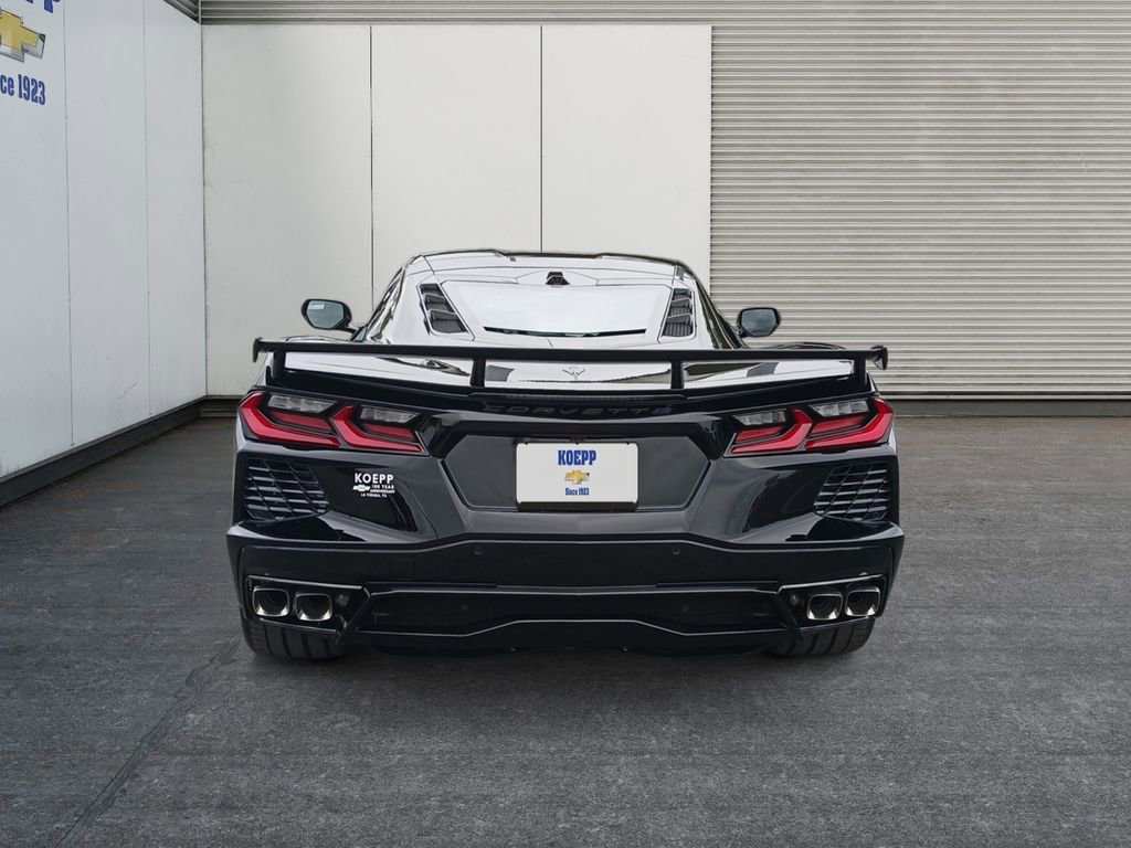 New 2026 Chevrolet Corvette Stingray Preferred Cpe w/ 2LT RWD image 4
