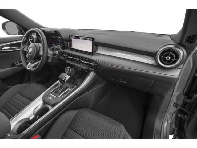 Used 2024 Alfa Romeo Tonale Ti w/ Premium Interior Package image 18