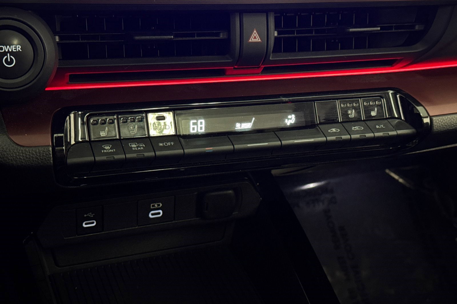 Used 2023 Toyota Prius Prime Premium image 19