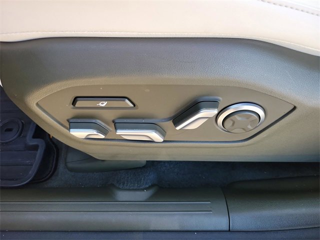 Used 2024 Hyundai Santa Fe Calligraphy image 13