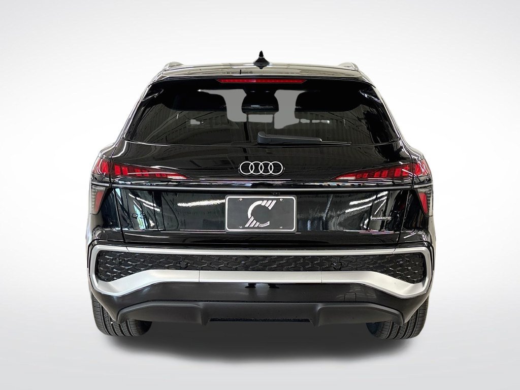 New 2026 Audi Q3 quattro 2.0T AWD/4WD image 4