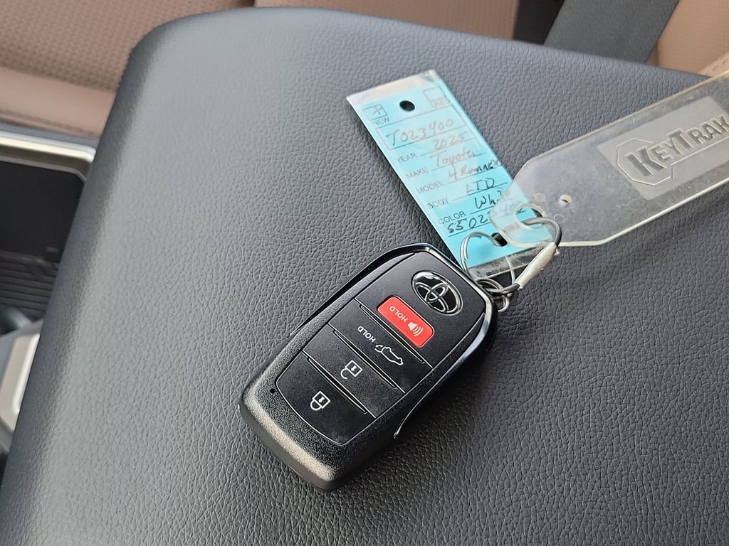 New 2025 Toyota 4Runner Limited image 39