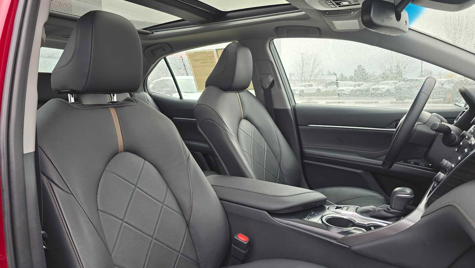 Certified 2018 Toyota Camry XLE image 13