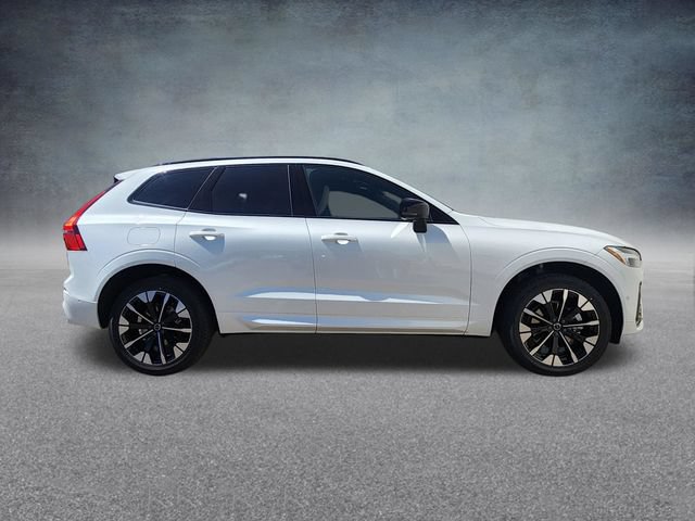 New 2026 Volvo XC60 B5 Plus w/ Protection Package Premier AWD/4WD image 8