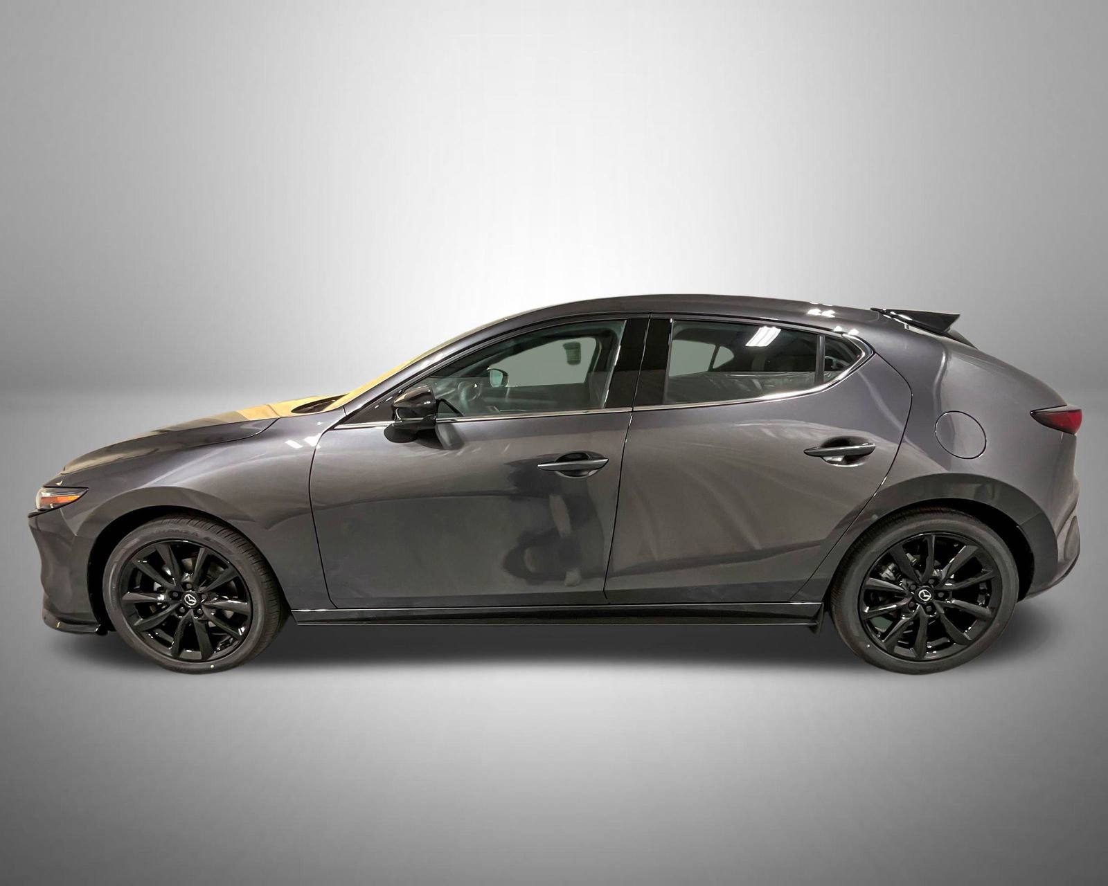 New 2025 MAZDA MAZDA3 Hatchback w/Premium Plus Pkg image 8