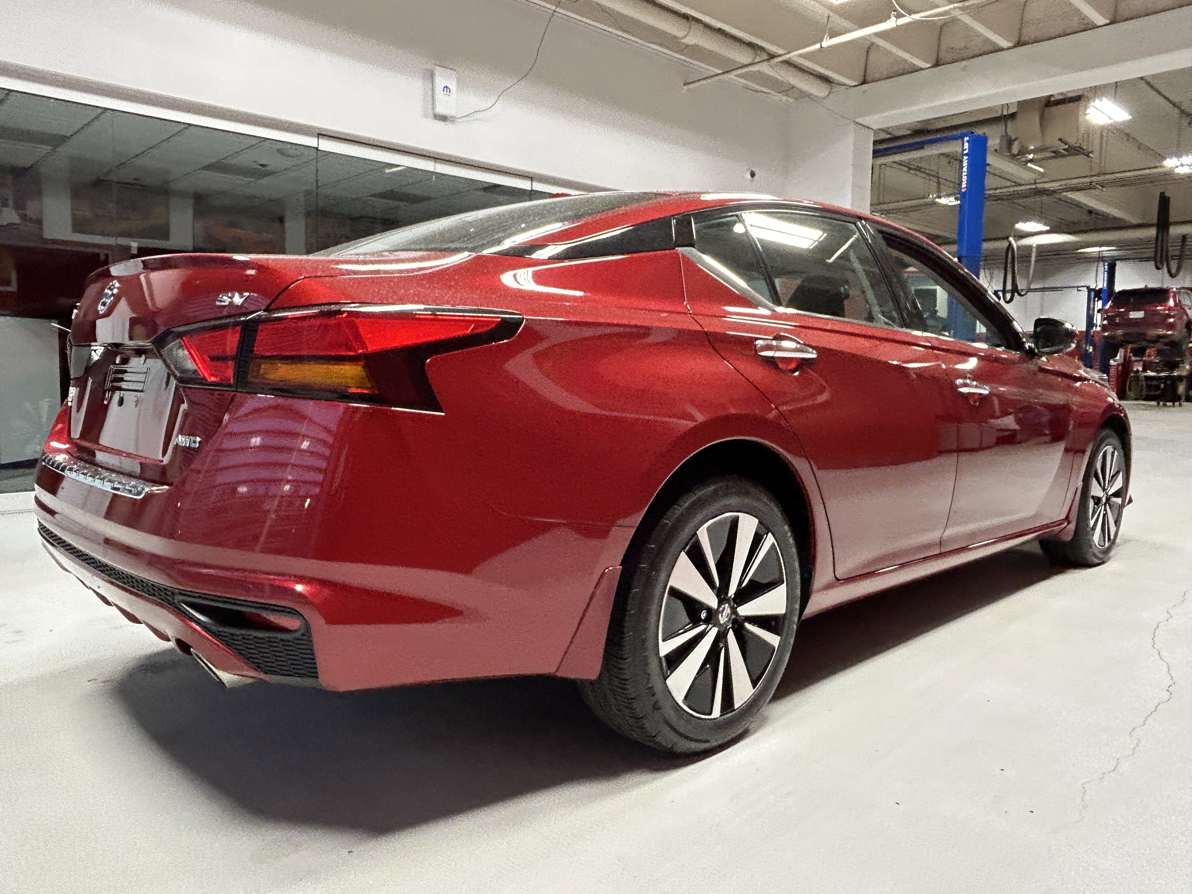 Used 2020 Nissan Altima 2.5 SV image 14