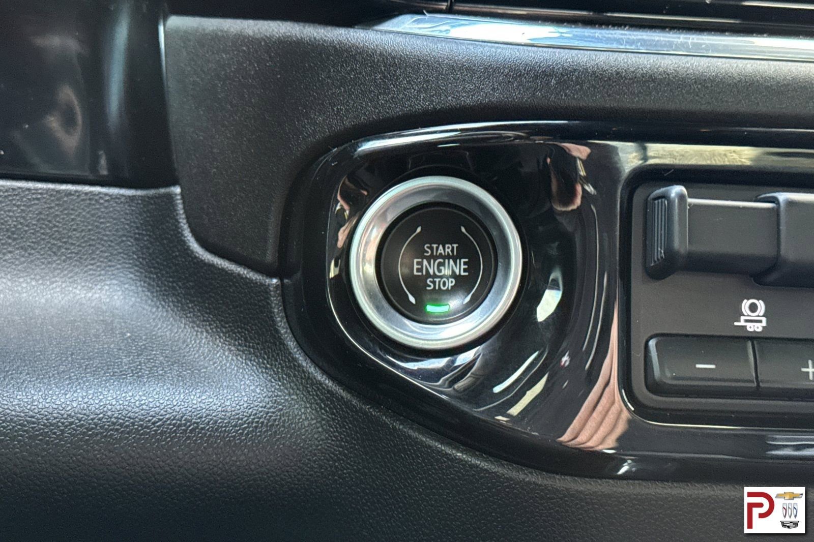 Certified 2024 Chevrolet Silverado 3500 High Country AWD/4WD image 25