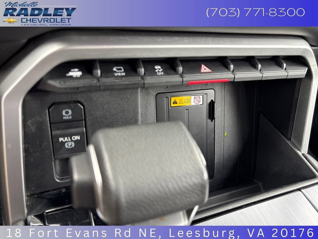 Used 2024 Toyota Tundra Platinum AWD/4WD image 22