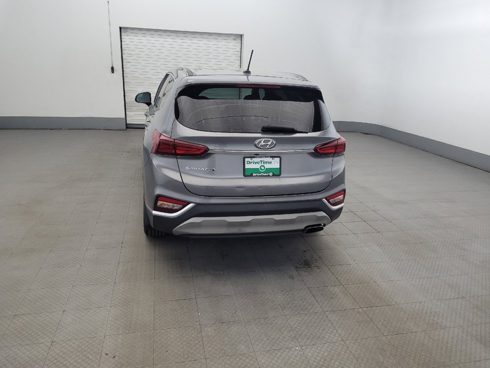 Used 2019 Hyundai Santa Fe SE FWD image 6