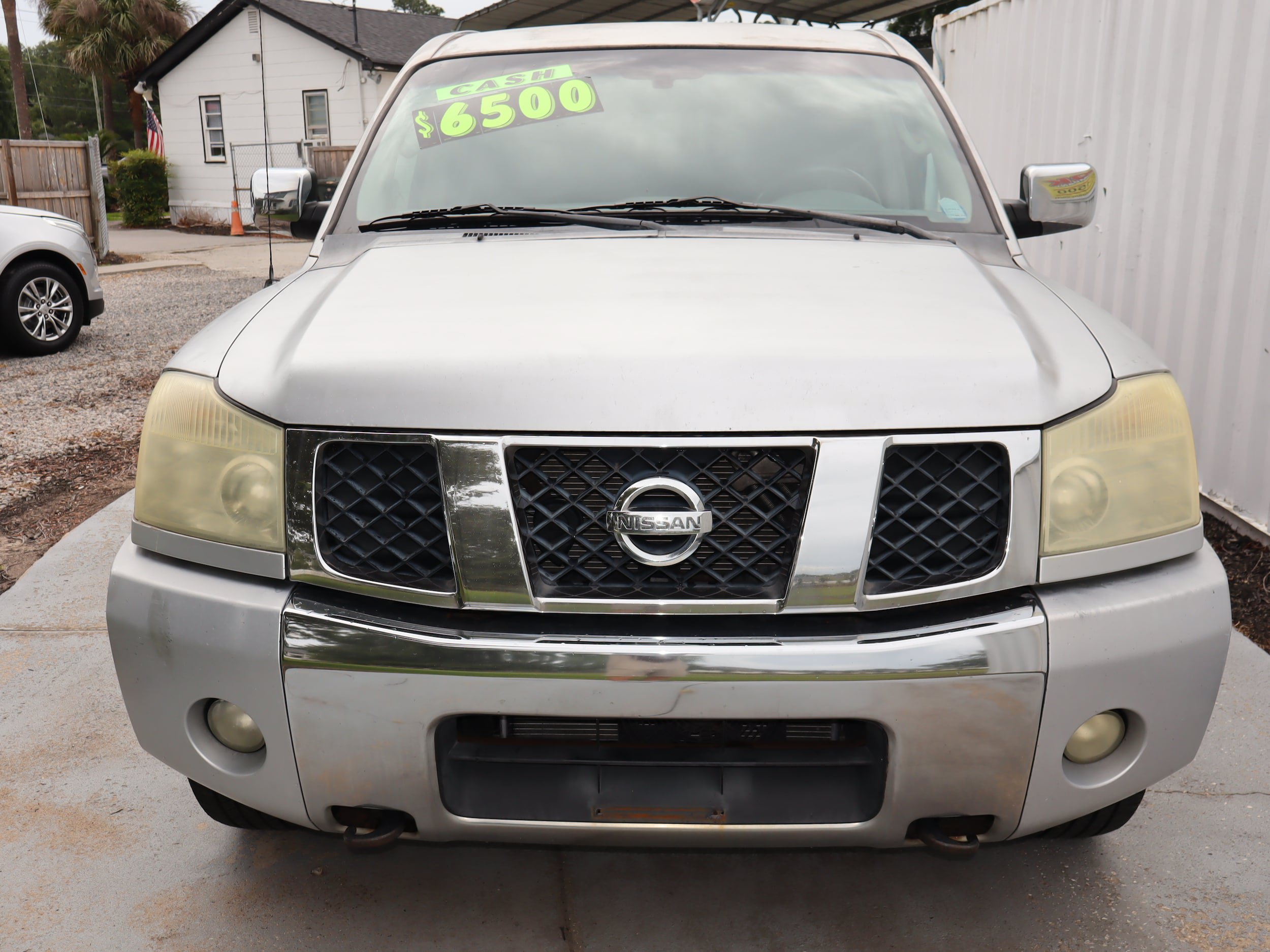 Used 2004 Nissan Titan LE AWD/4WD image 3