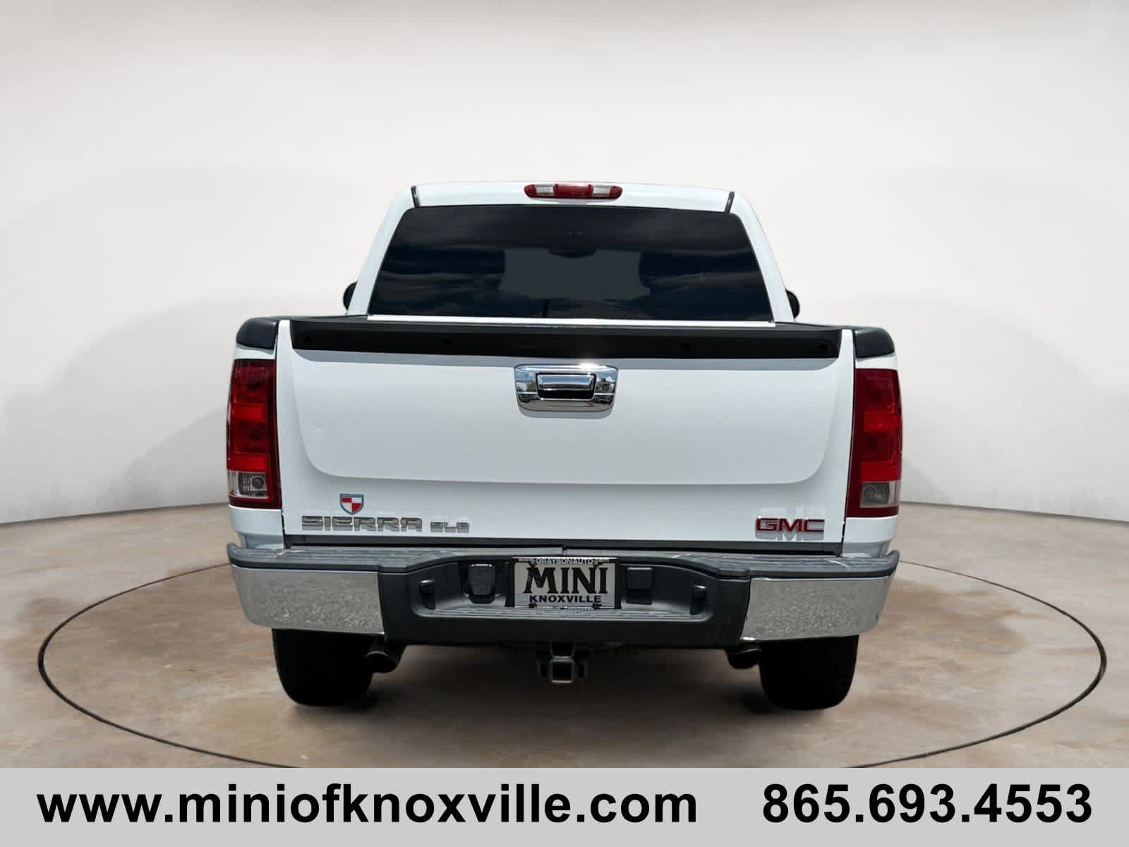 Used 2008 GMC Sierra 1500 SLE w/ SLE2 Preferred Package RWD image 4