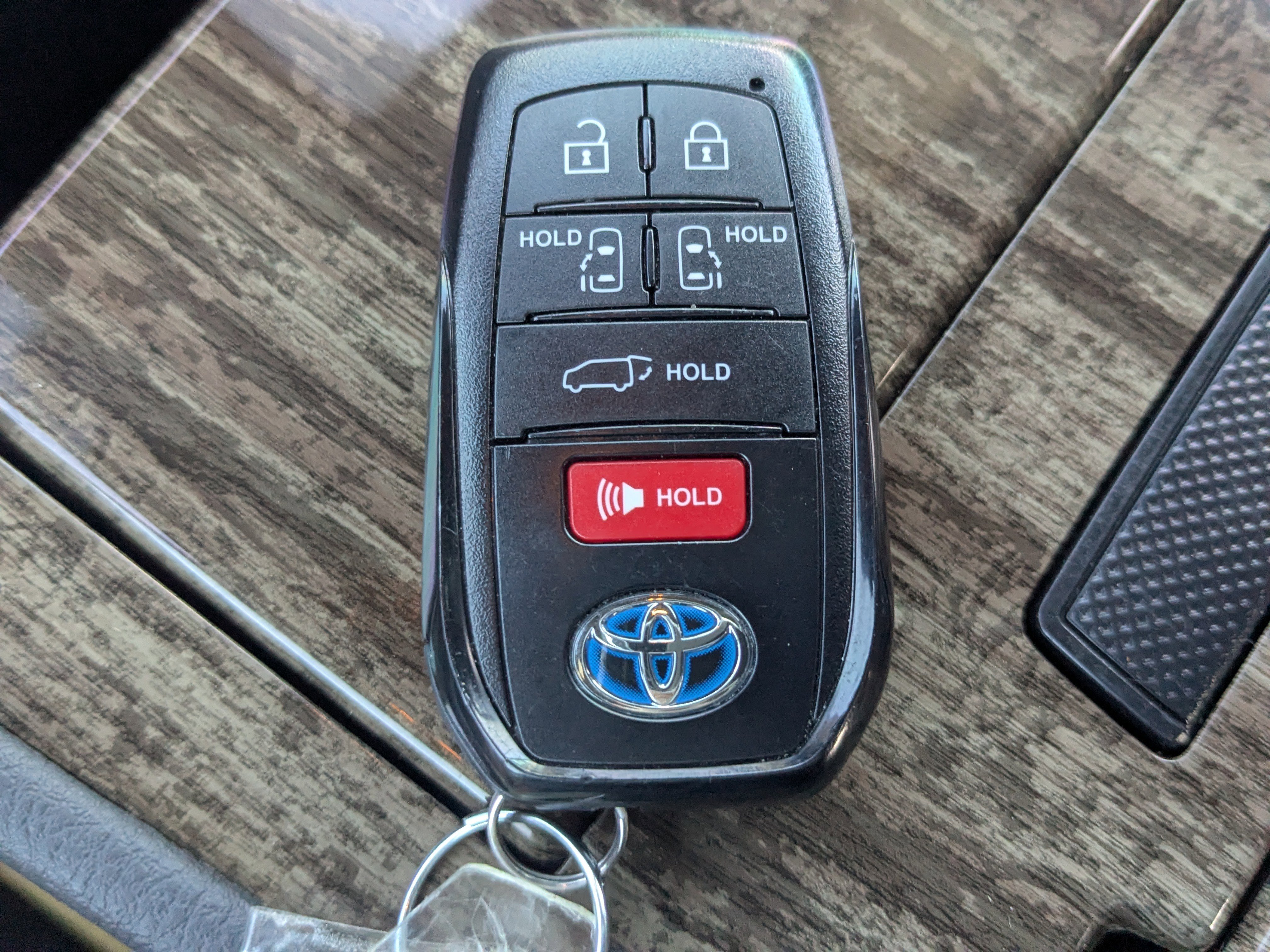 Used 2025 Toyota Sienna Platinum image 44