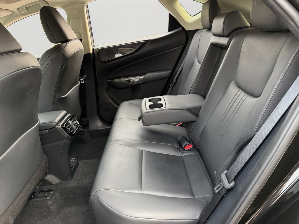 Used 2024 Lexus NX 350 AWD image 10