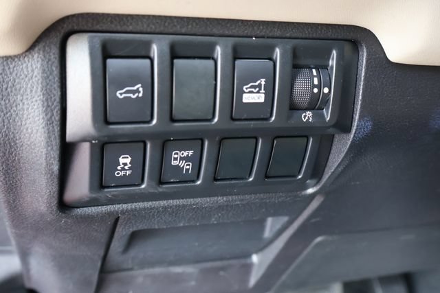 Used 2019 Subaru Ascent Limited w/ Popular Package #3 AWD/4WD image 25