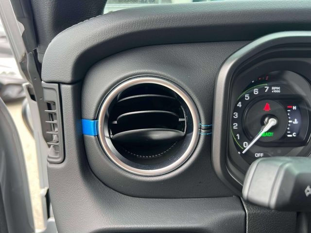 Used 2024 Jeep Wrangler High Altitude AWD/4WD image 22