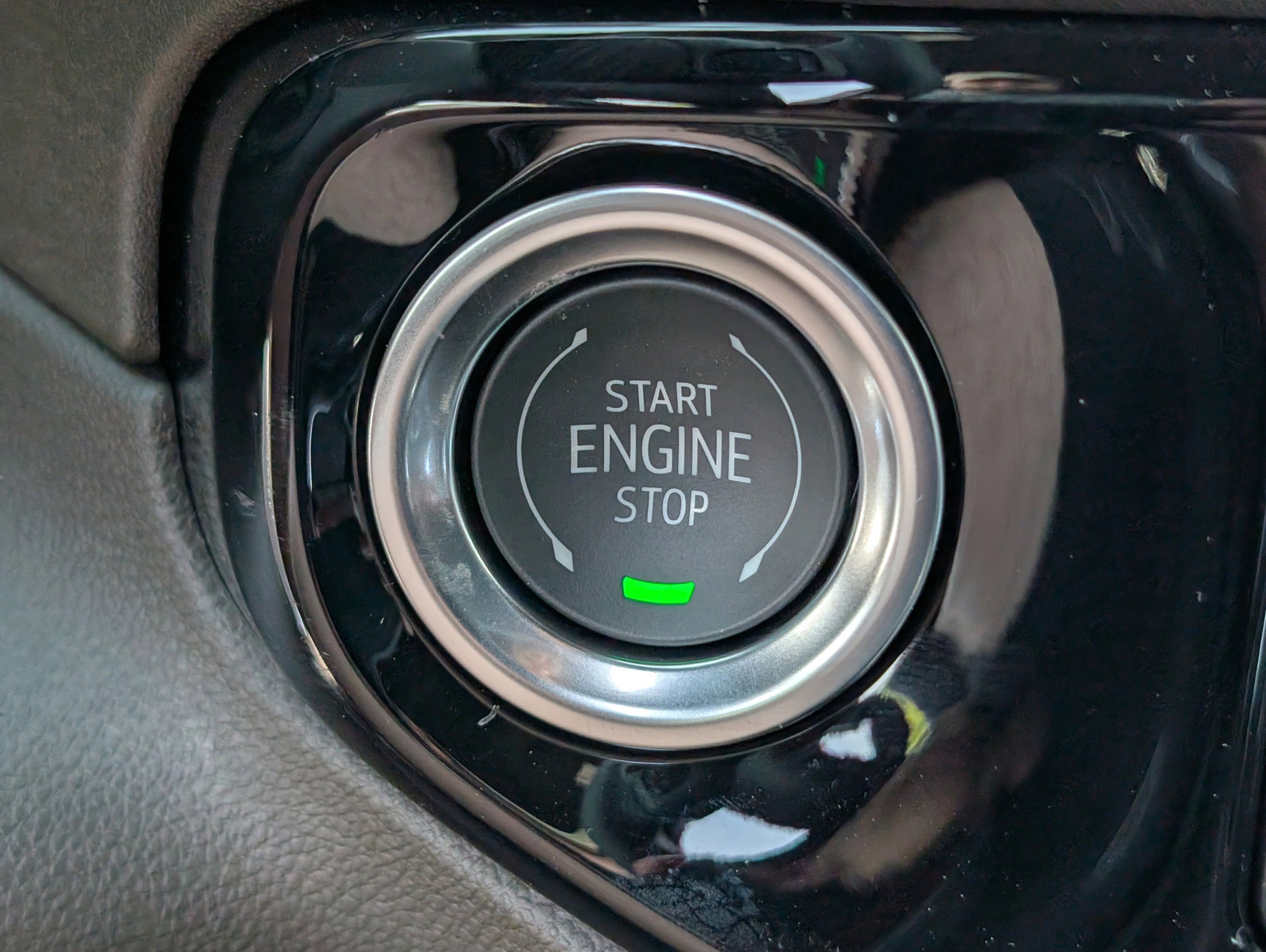 New 2025 GMC Sierra 2500 SLT w/ SLT Convenience Package image 29