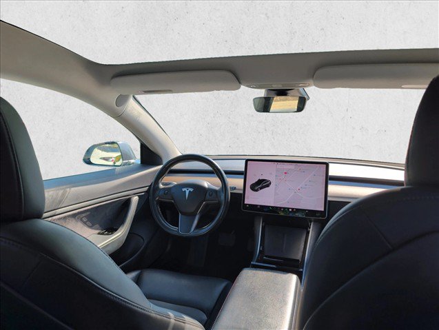 Used 2018 Tesla Model 3 Long Range RWD image 22