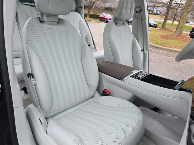 Certified 2023 Mercedes-Benz EQS 580 4MATIC SUV image 10