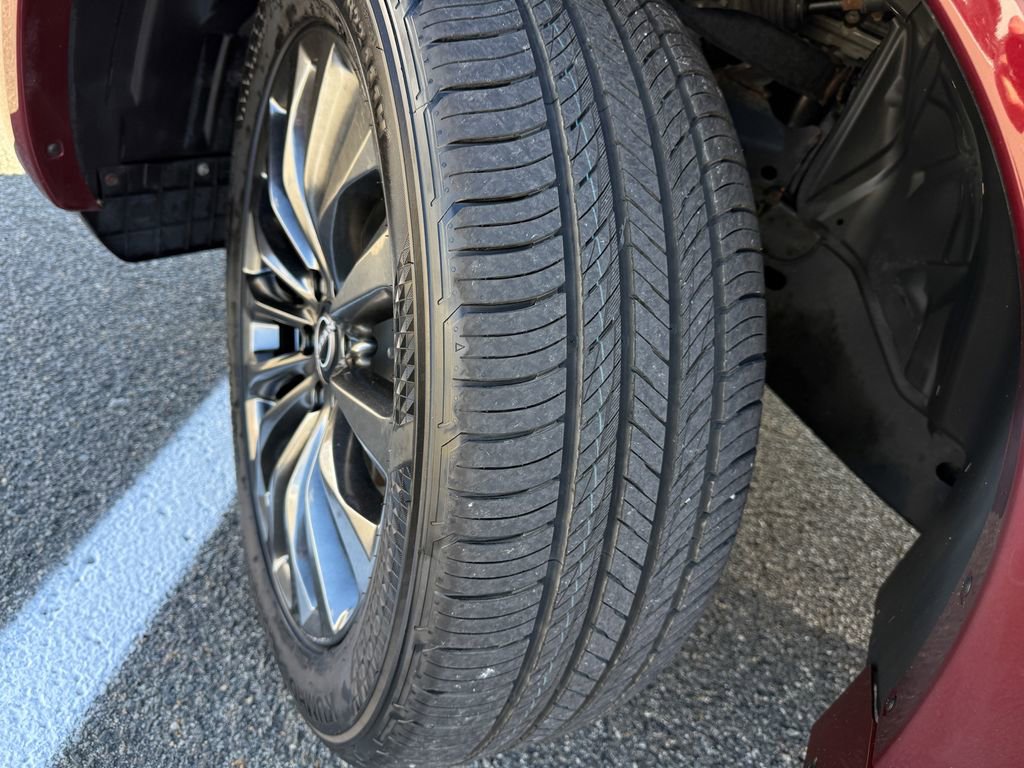 Certified 2021 Nissan Armada Platinum w/ Captain's Chairs Package image 40