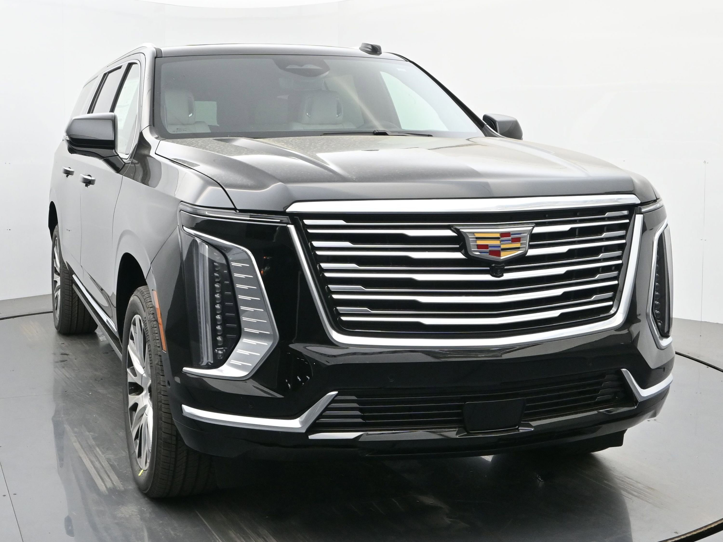 New 2026 Cadillac Escalade ESV Platinum Luxury AWD/4WD image 8