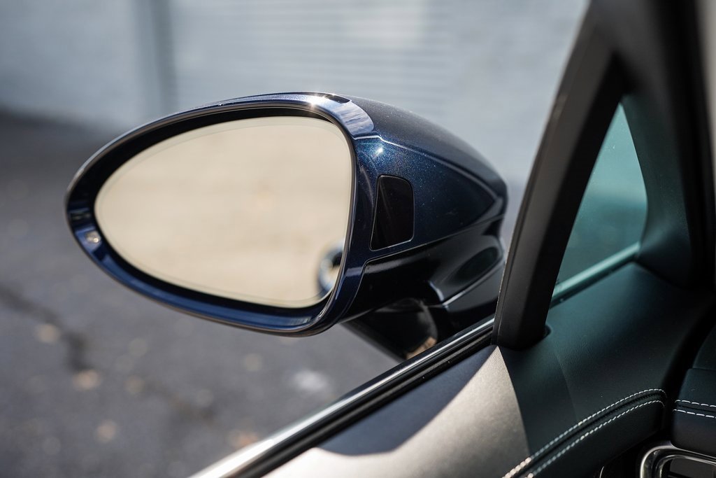 Used 2022 Porsche Panamera 4S w/ Premium Package image 36