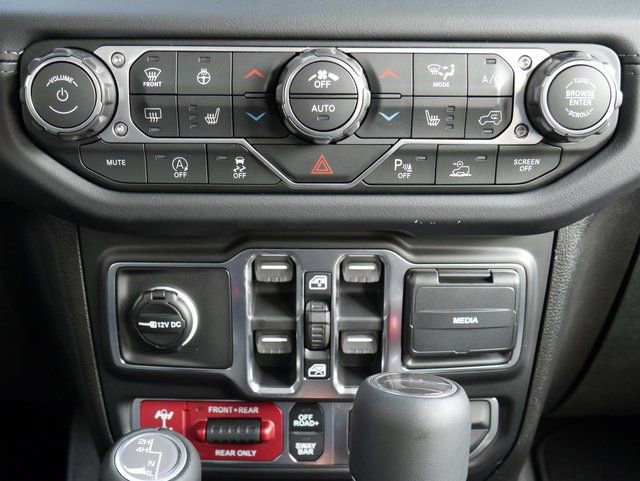 New 2026 Jeep Gladiator Rubicon w/ Safety Group image 18